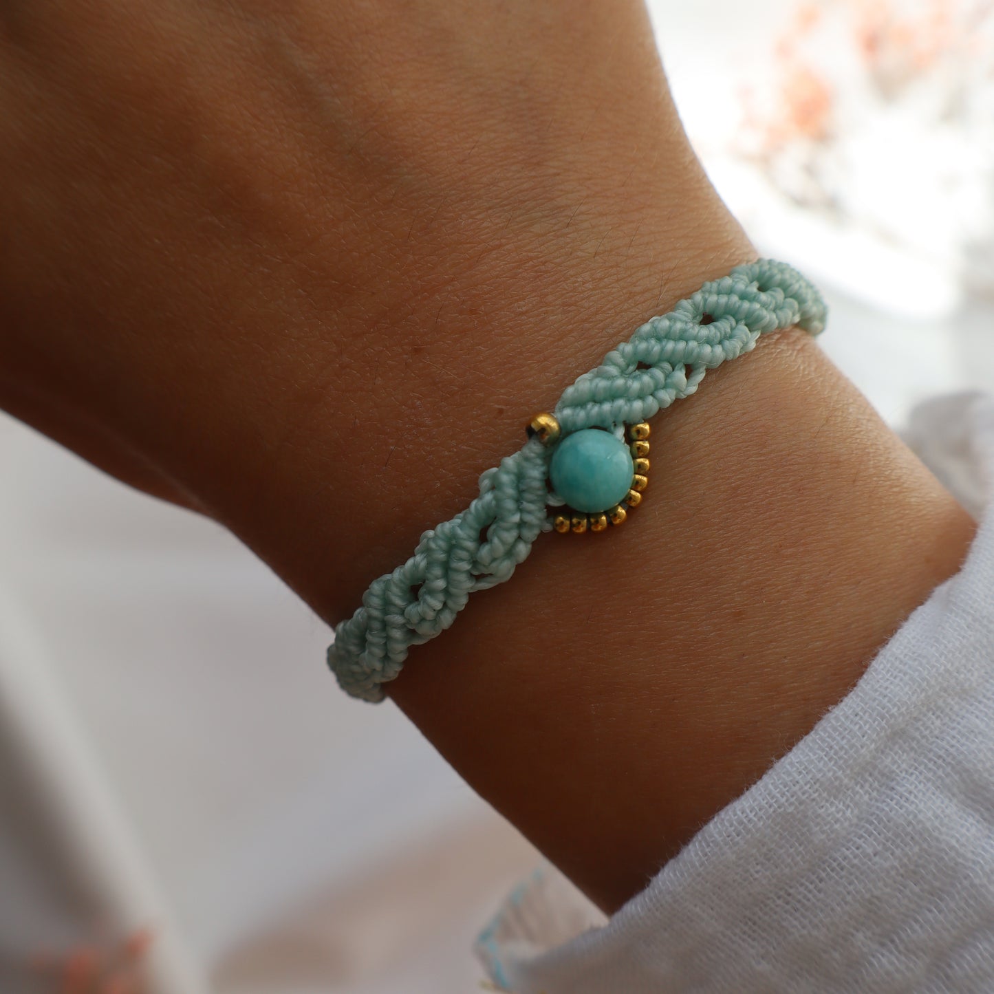 Bracelet en micro-macramé avec amazonite | Lacanau | Maiana crea