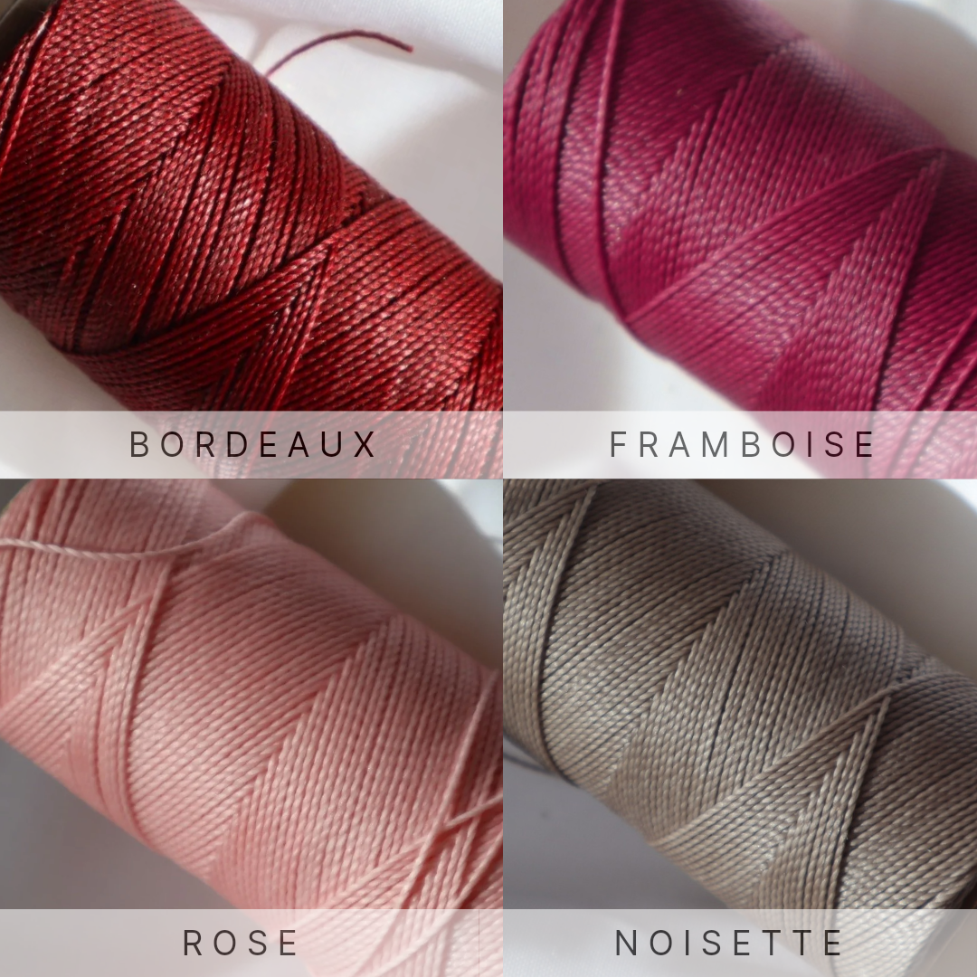 Collier fin en micro-macramé couleur au choix avec péristerite | Swan | Maiana