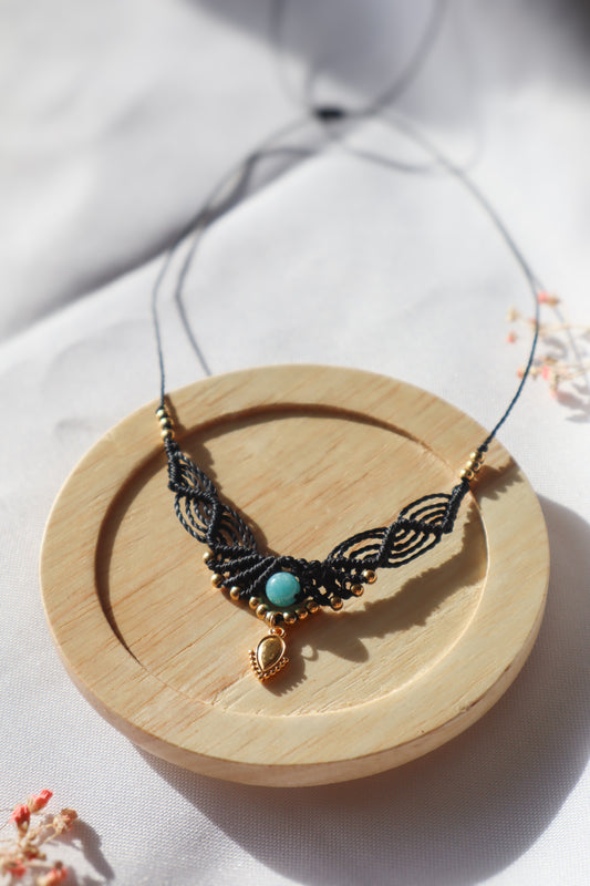 Collier fin en micro-macramé couleur au choix avec amazonite | Swan | Maiana