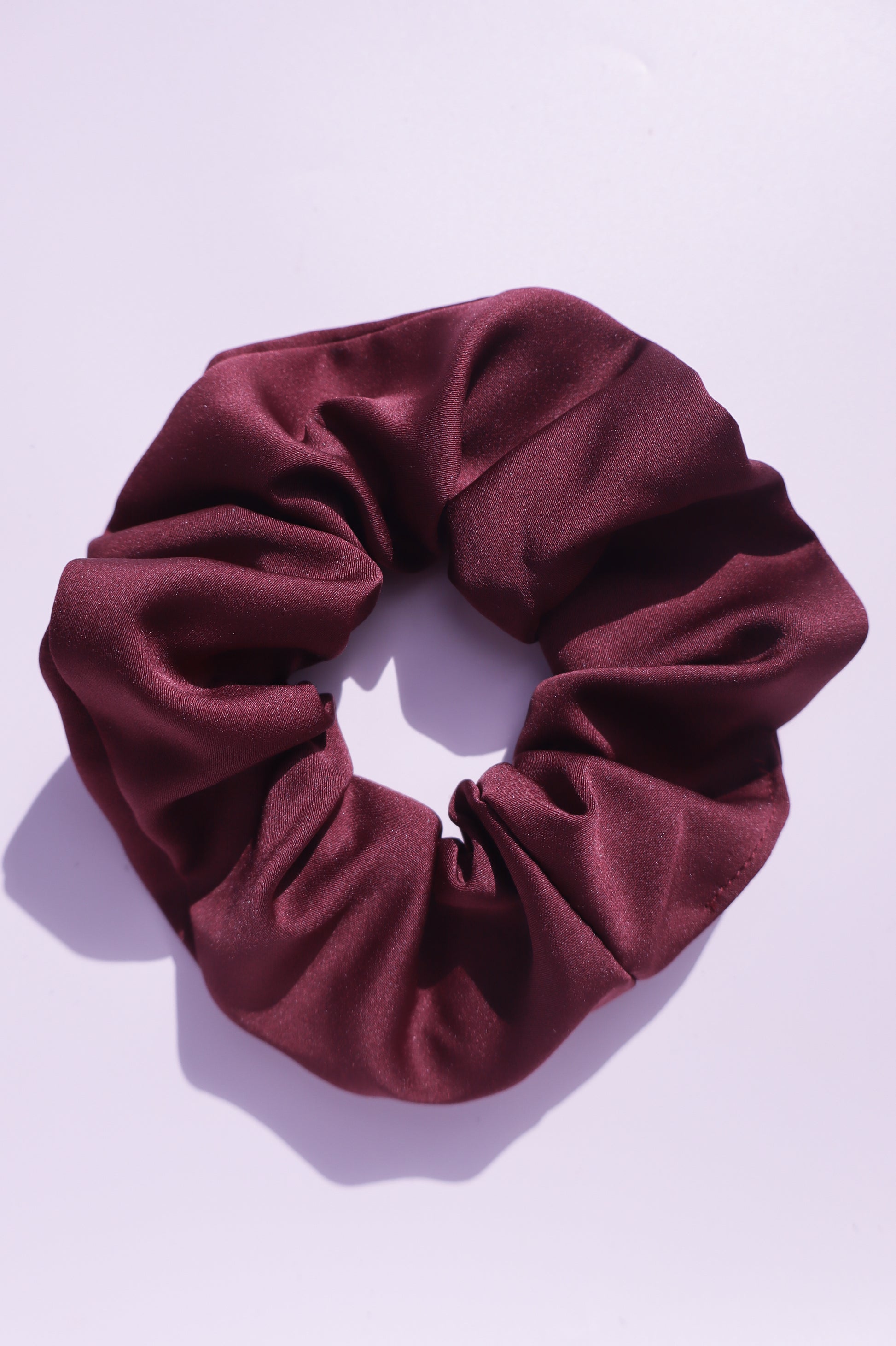Chouchou cheveux abimés en satin bordeaux Maiana crea