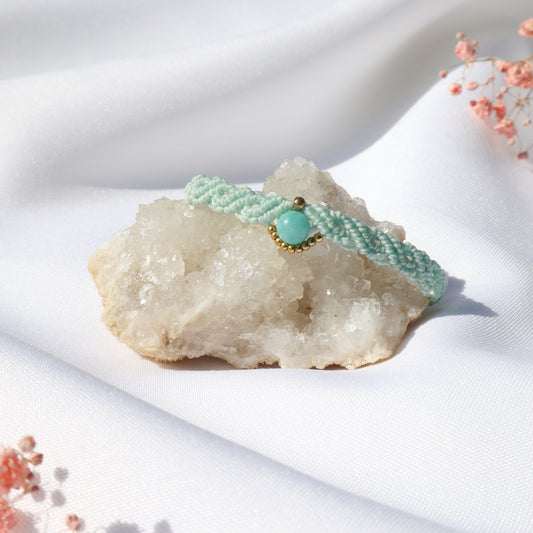 Bracelet en micro-macramé avec amazonite | Lacanau | Maiana crea