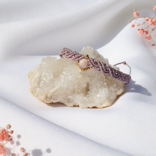 Bracelet en micro-macramé avec kunzite | Lacanau | Maiana crea