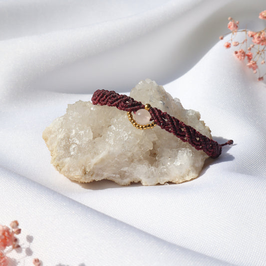 Bracelet en micro-macramé avec quartz rose | Lacanau | Maiana crea