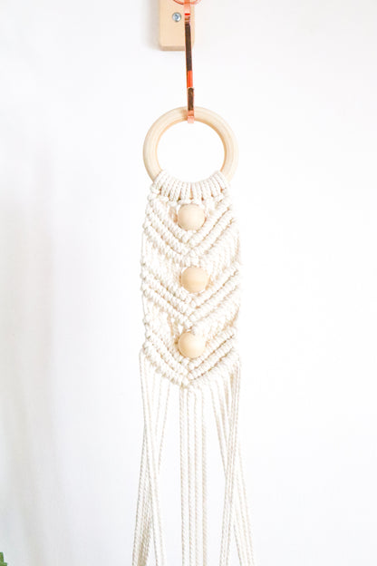 suspension en macramé écru bohème bois clair cocooning