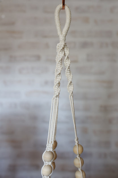 suspension en macramé porte plante en macramé plant hanger écru bois Maiana